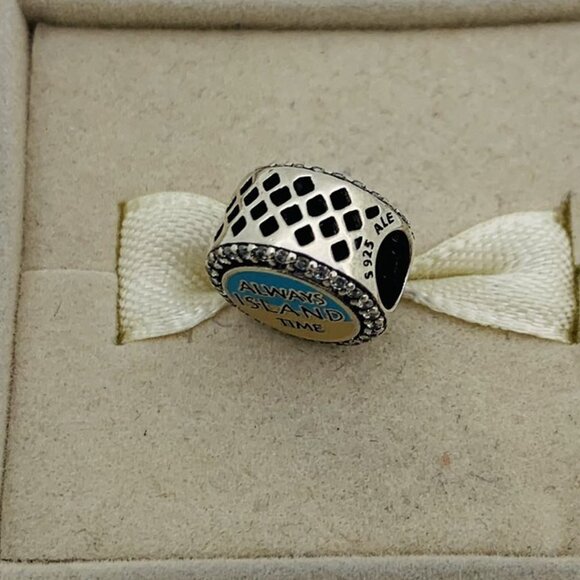 🔥🔥Pandora Bahamas, Always Island Time Charm - Picture 5 of 5